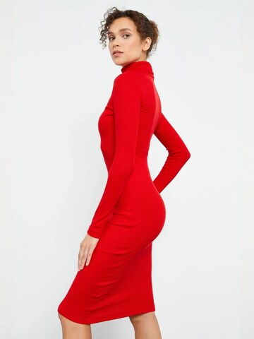 Robe Tommy Life en rouge