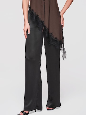 Ombre Regular Broek in Zwart: voorkant