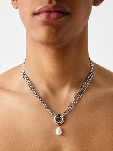 Bershka Necklace in Silver