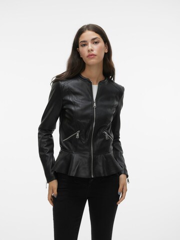 Veste mi-saison 'AVERY ALLY' Vero Moda Tall en noir : devant