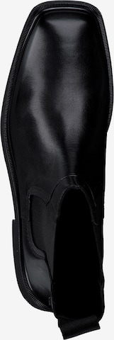 s.Oliver Chelsea Boots in Schwarz