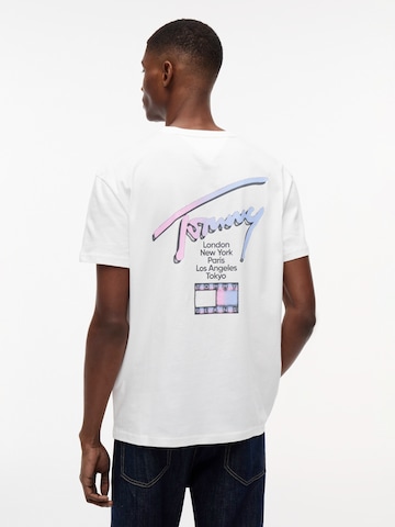 Tommy Jeans Bluser & t-shirts 'CITY SIGN' i hvid: forside
