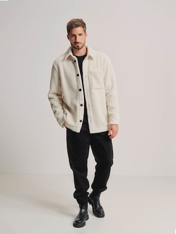 ABOUT YOU x Kevin Trapp Regular fit Between-season jacket 'Tyler' in White