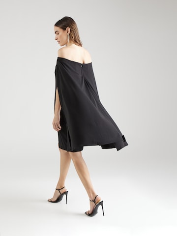 Robe Adrianna Papell en noir