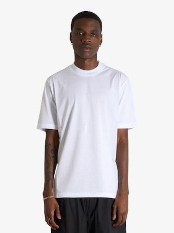 T-Shirt Yes London en blanc : devant