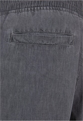 Urban Classics Loosefit Jeans in Grau