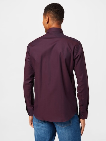 BOSS Black Regularny krój Koszula 'JOE' w kolorze fioletowy