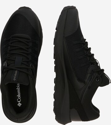 COLUMBIA - Zapatos bajos 'TRAILSTORM' en negro