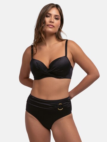 Dorina T-shirt Bikini top in Black: front