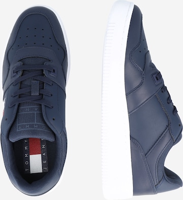 Tommy Jeans Sneaker 'Essential' in Blau