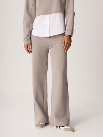 Loosefit Pantalon FEMSSY en beige