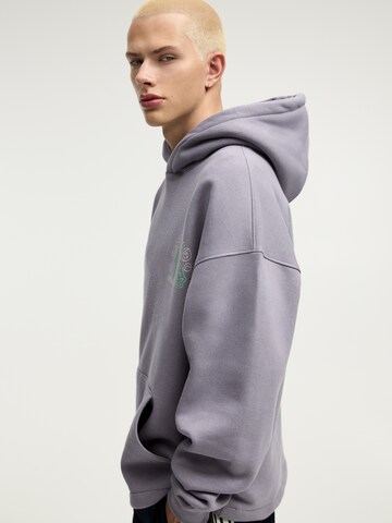 Sweat-shirt Pull&Bear en violet