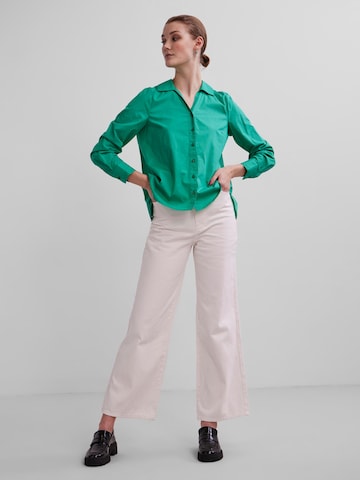 Camicia da donna 'Vida' di PIECES in verde