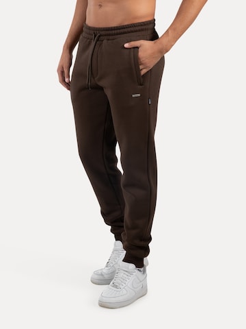 Effilé Pantalon Smilodox en marron