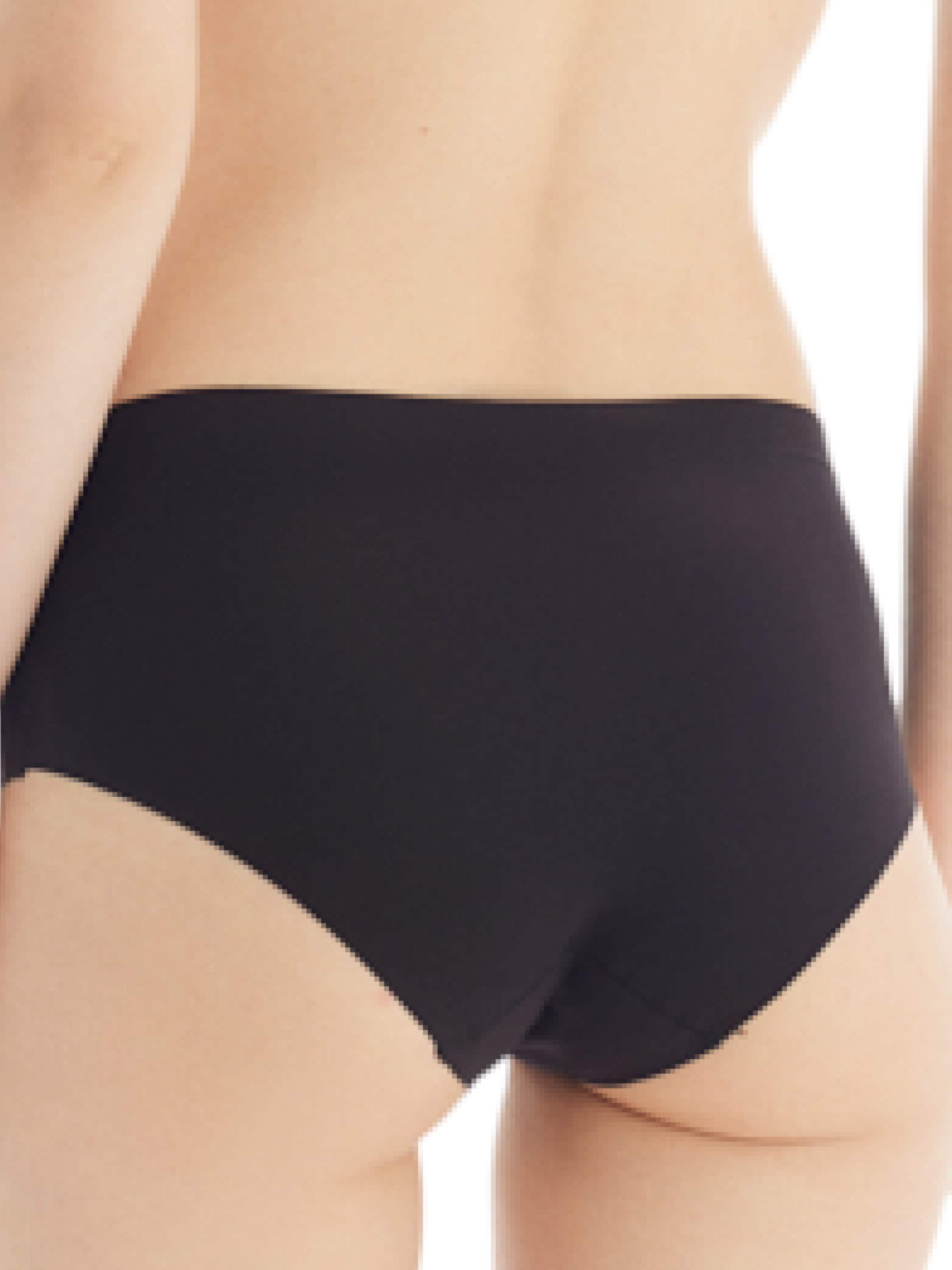 Blackspade Slip in Schwarz