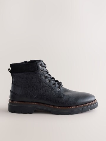 Next - Botas con cordones en negro