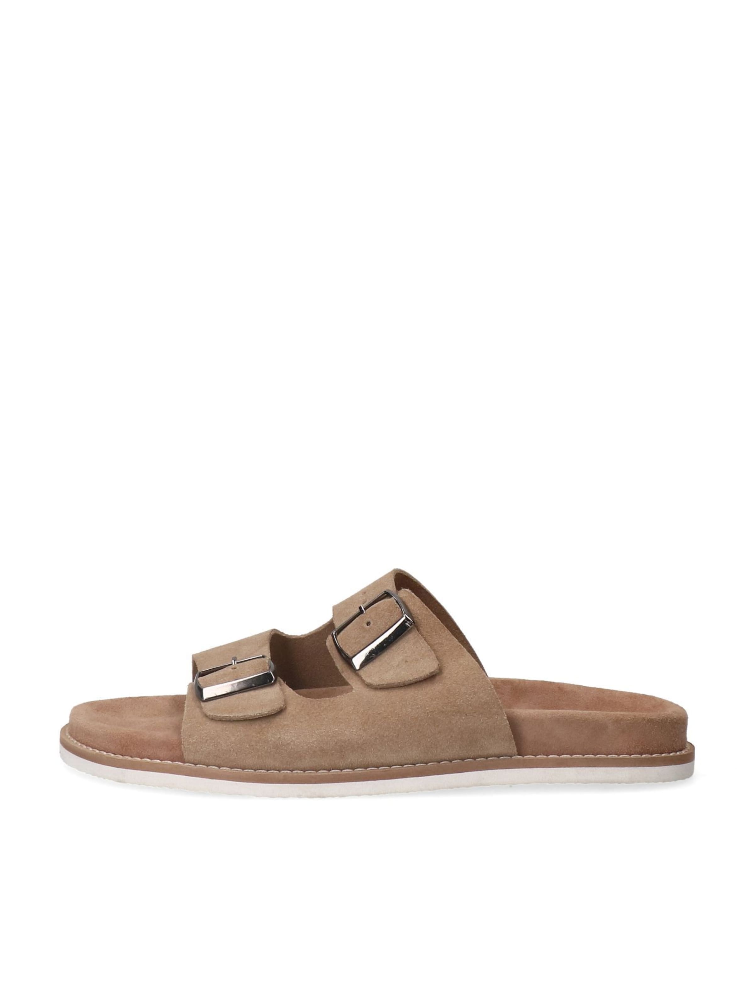 MANFIELD Mules in Beige