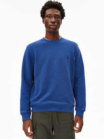 ARMEDANGELS Sweatshirt 'Baaro' in Blauw: voorkant