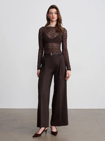 Dilvin Wide Leg Hose in Braun: Vorderseite