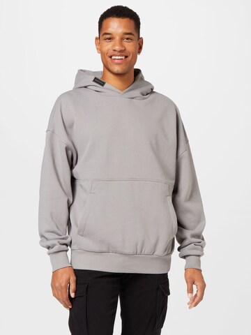 TOM TAILOR DENIM Sweatshirt in Grey: front