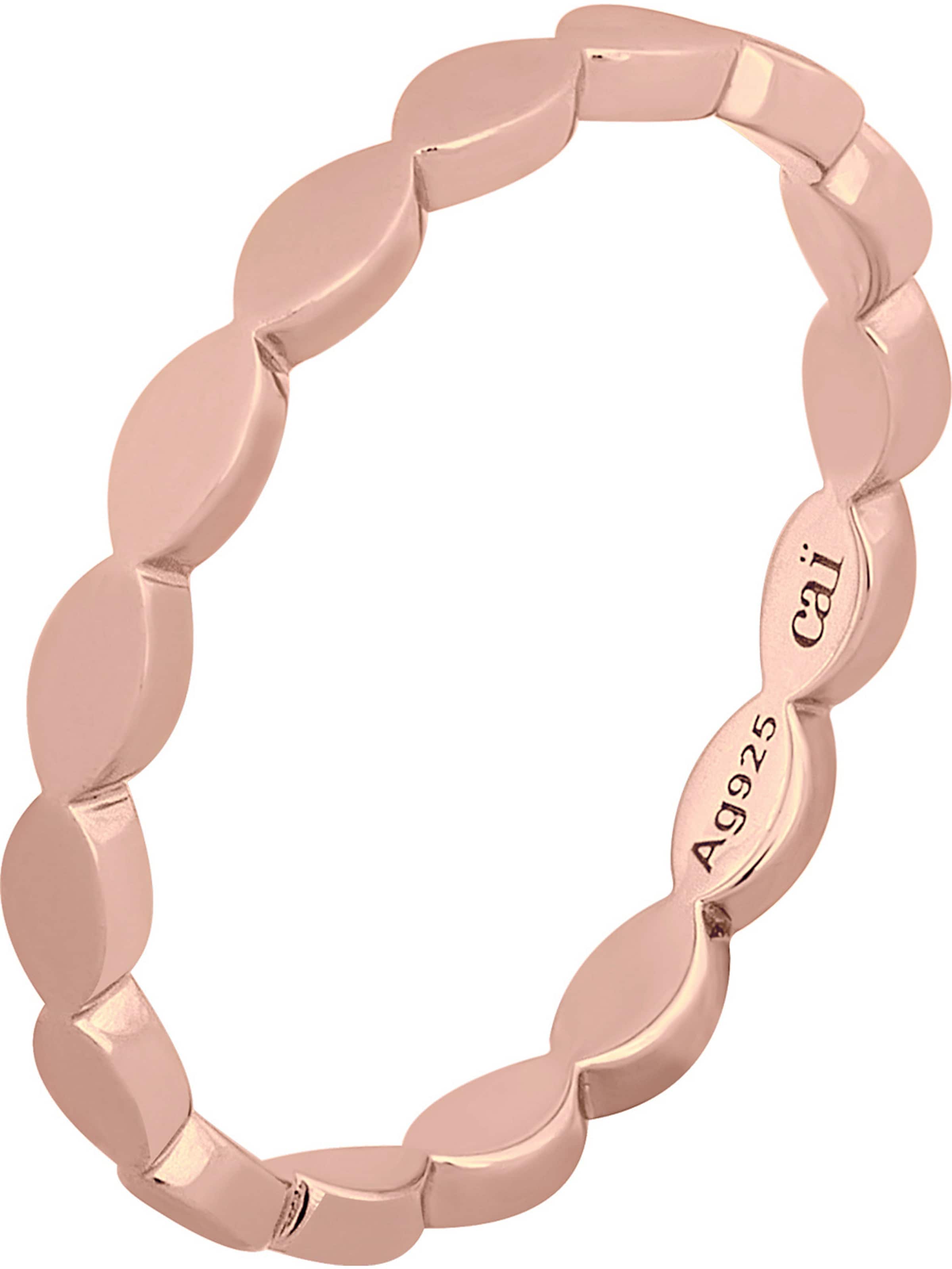 caï Ring in Gold: Vorderseite