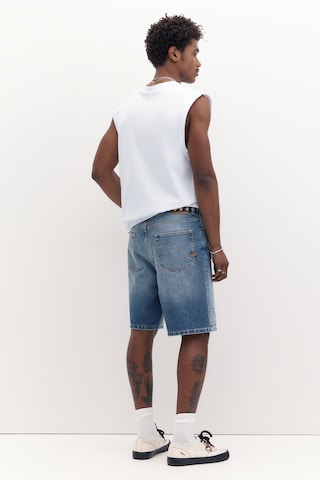 Pull&Bear Shirt in White