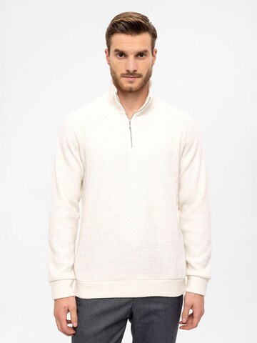 Pull-over Antioch en beige : devant