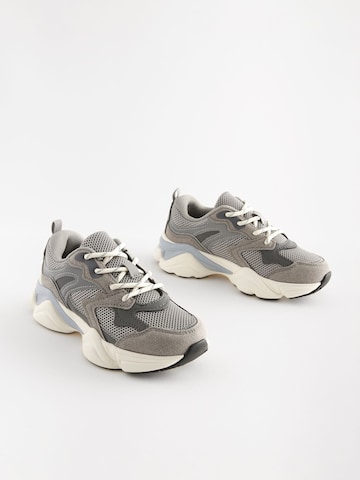 Baskets Next en gris
