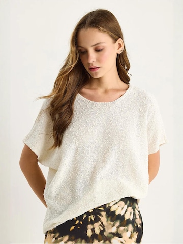 Maglietta di Bianco Lucci in bianco