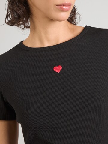 ONLY Majica 'ONLELVA JUNE' | črna barva