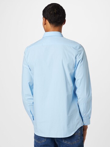 LACOSTE - Ajuste regular Camisa en azul