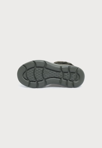 SKECHERS Botki sznurowane 'ON-THE-GO ENCORE - MAISIE' w kolorze zielony