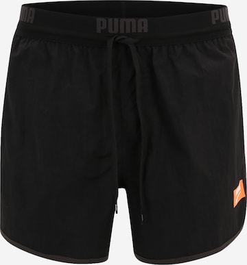 PUMA Badeshorts in Schwarz: predná strana