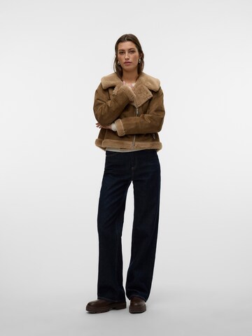 VERO MODA Зимняя куртка 'VMPEGGY' в Коричневый