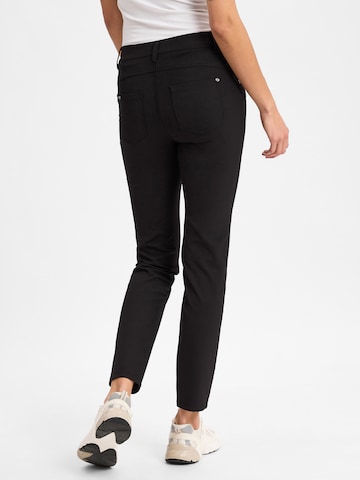 STREET ONE Slimfit Nadrág 'York' - fekete