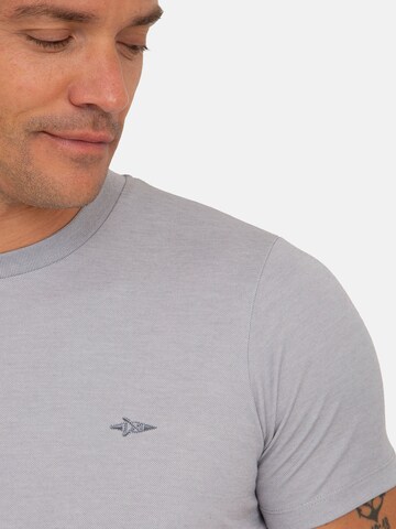 Jacey Quinn T-Shirt im in Blau
