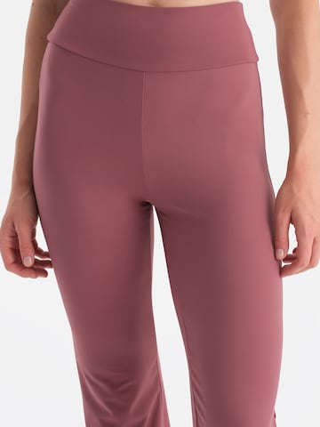 Dagi regular Κολάν σε ροζ