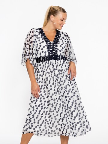 YOEK Dress 'Polka' in White