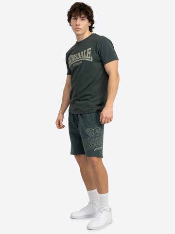 regular Pantaloni 'Chilley' di LONSDALE in verde