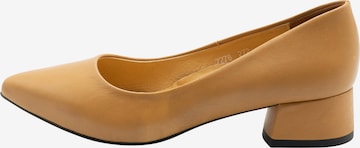 usha WHITE LABEL Pumps in Brown: front