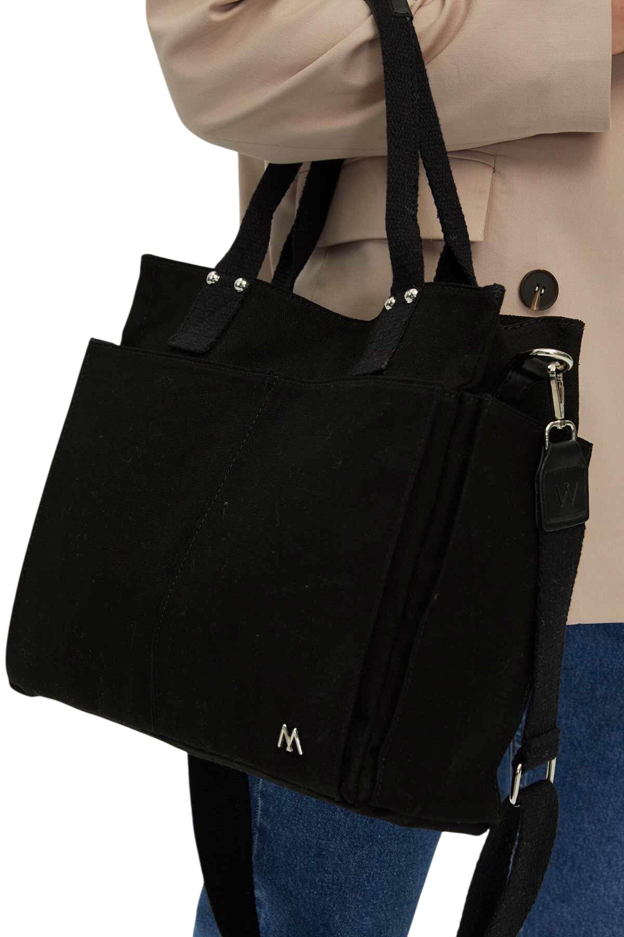 MANUKA Shopper in Black