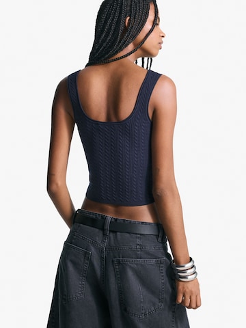 Tops en tricot Bershka en bleu