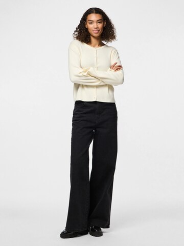 PIECES Cardigan 'PCMulinda' i hvid