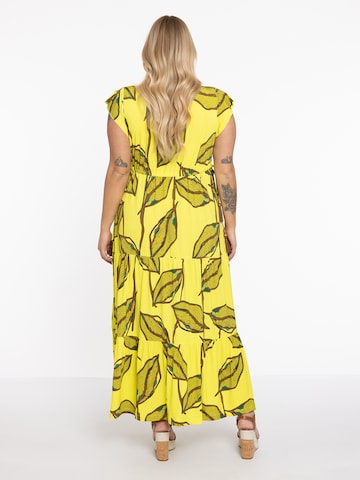 Yoek Dress in Yellow