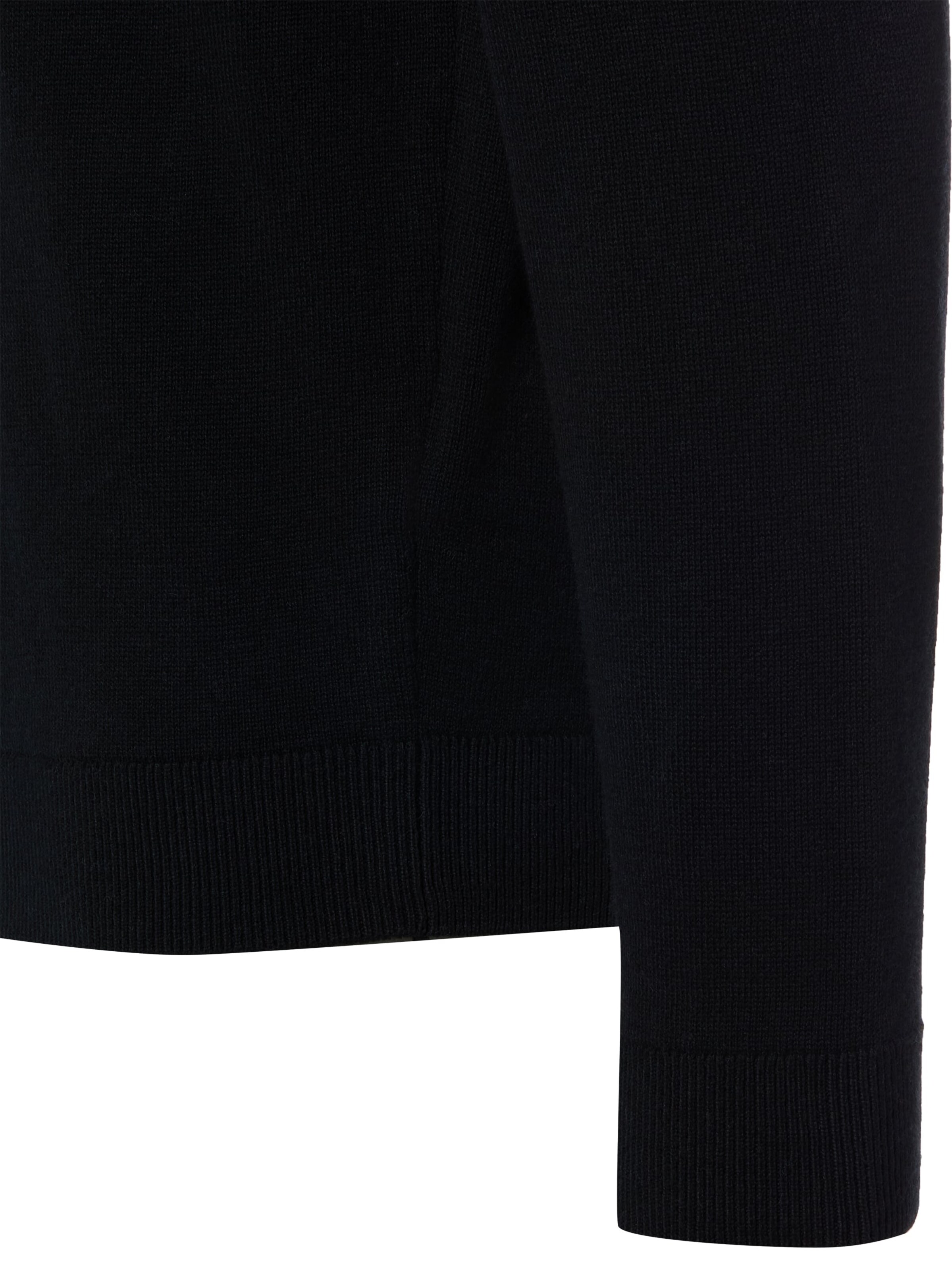 Finshley & Harding Trui in Zwart