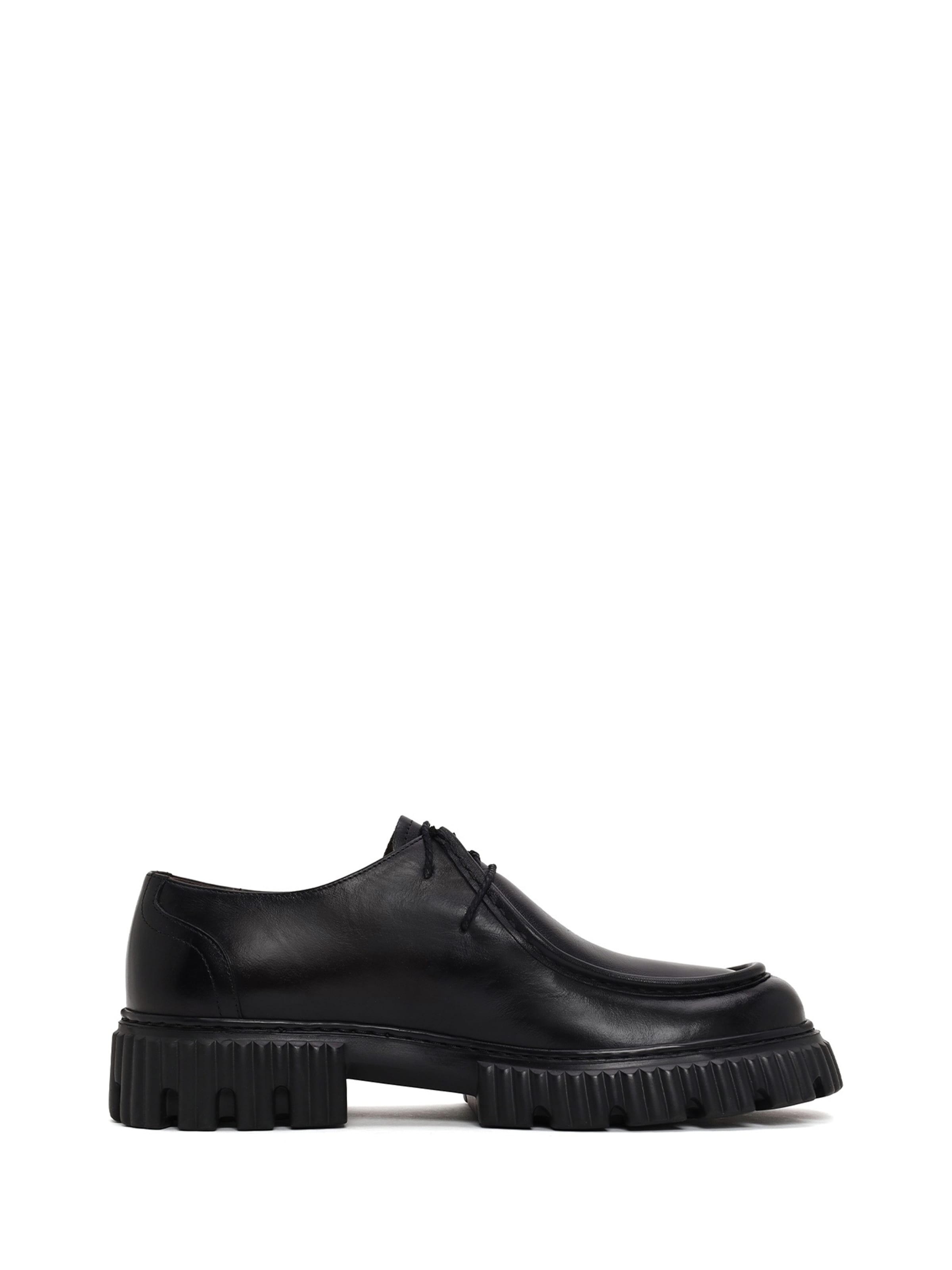 Derimod Schnürschuh in Schwarz