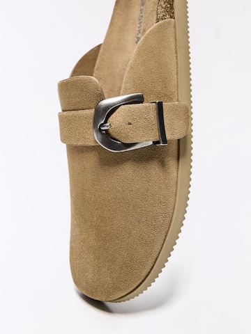 Bershka Šľapky - Béžová