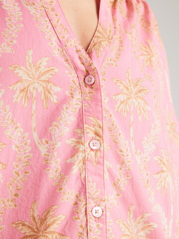 Emily Van Den Bergh Halenka – pink