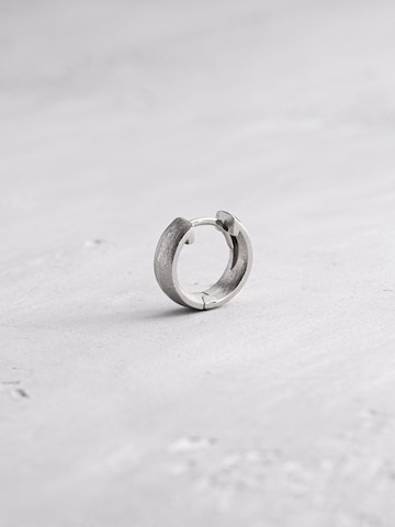 Orecchino 'THE HOOP' di REYTEL in argento