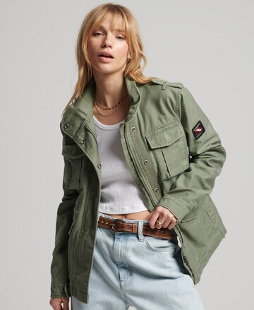 Veste mi-saison Superdry en vert : devant